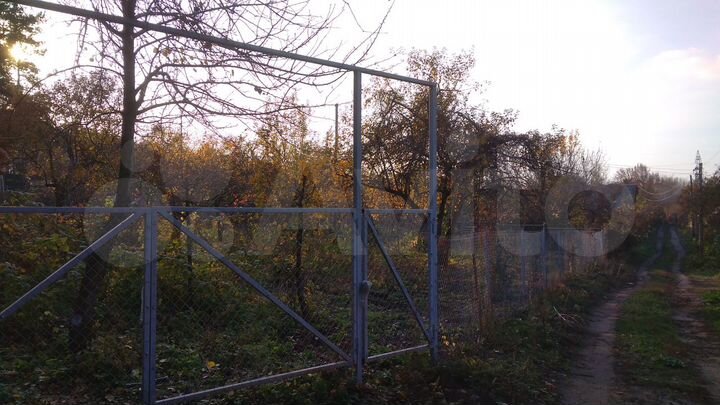 Дача 20 м² на участке 7,5 сот.