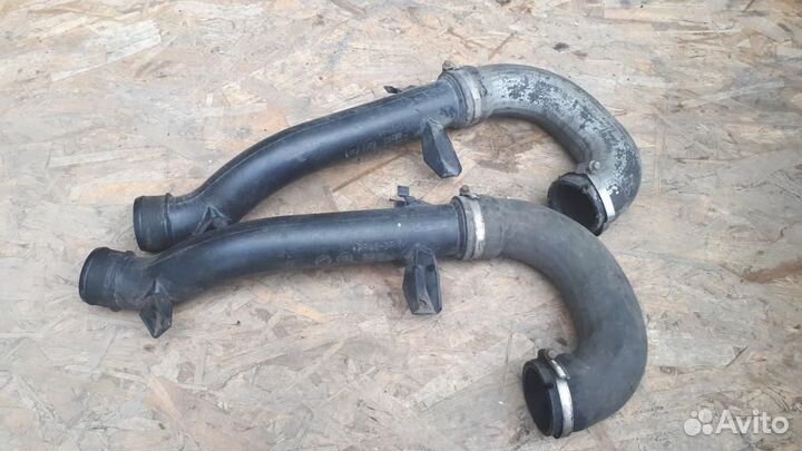 Патрубок интеркулера Opel Vectra C 2002-2008