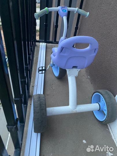 Трехколесный велосипед