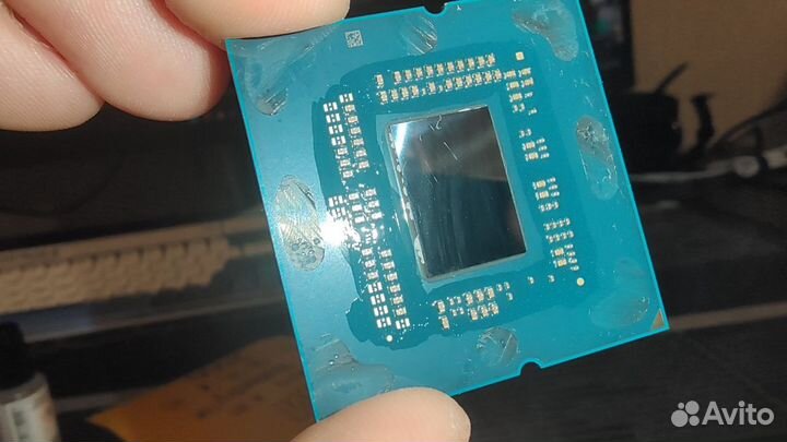 Процессор AMD Ryzen 7 8700G Скальпированный