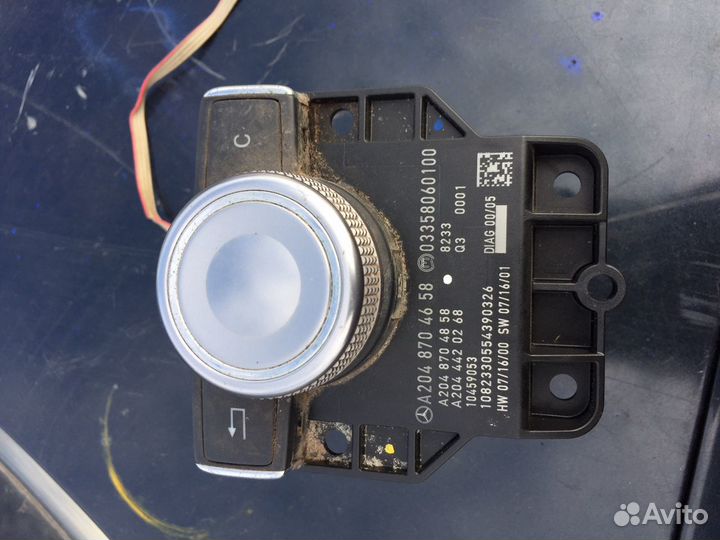 Джойстик мультимедиа на мерседес W204