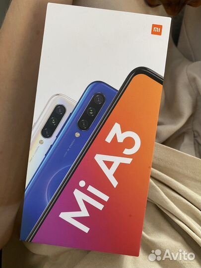 Телефон Xiaomi A3