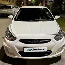 Hyundai Solaris 1.6 AT, 2012, 164 700 км, с пробегом, цена 930 000 руб.