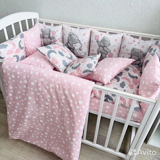 Комплект в кроватку, новый