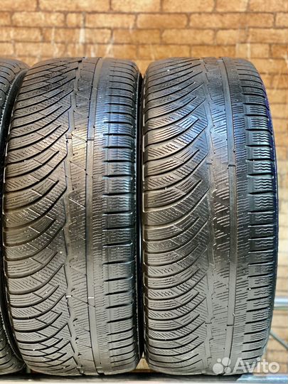 Michelin Pilot Alpin PA4 235/55 R17