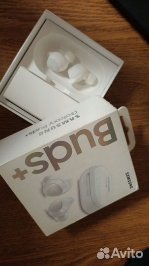 Беспроводные наушники samsung buds+