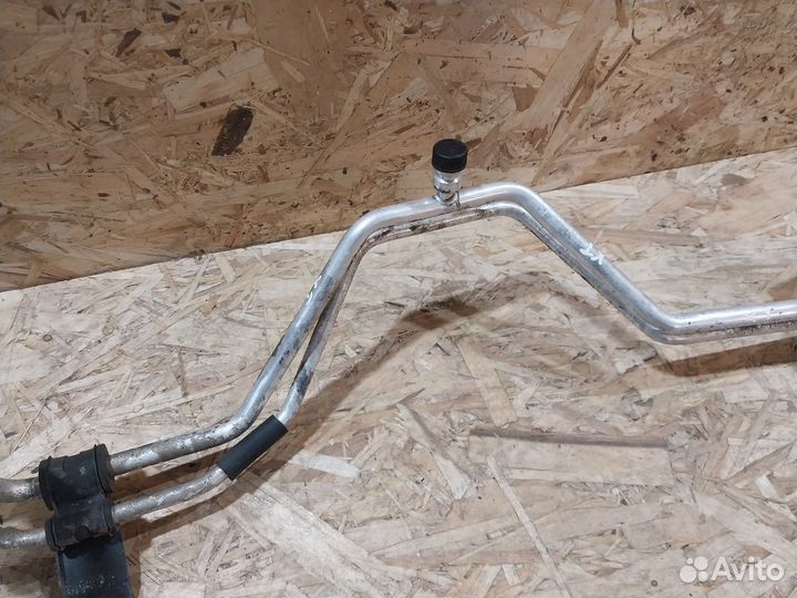 Трубка кондиционера Hyundai Tucson 1 JM