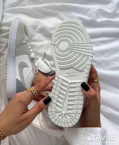 Кроссовки женские Nike Air Jordan 1 Low Кожа объявление продам
