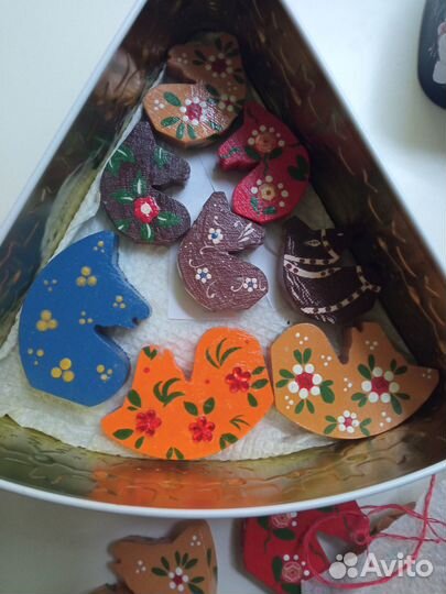 Аксессуары в виде лошадок в ас-те