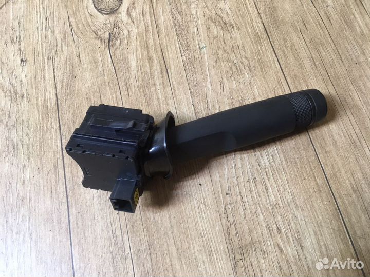 Подрулевые переключатели Chevrolet Cruze седан