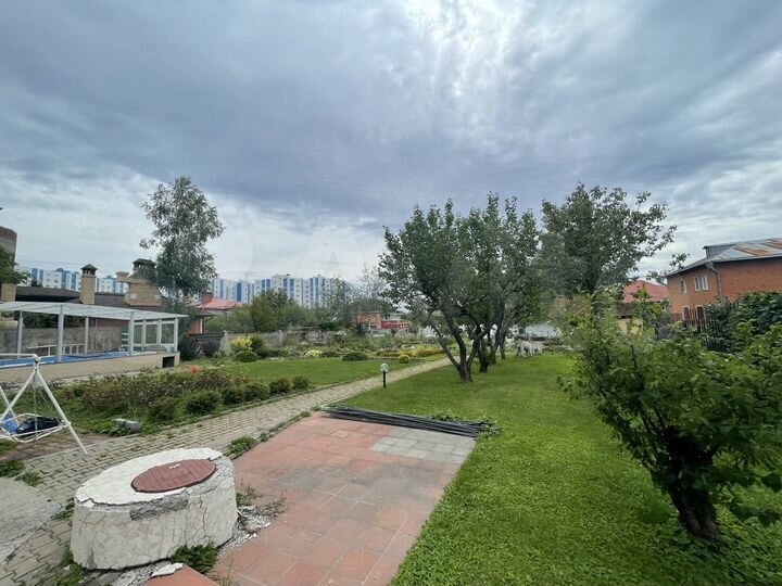 Дом 300 м² на участке 17 сот.