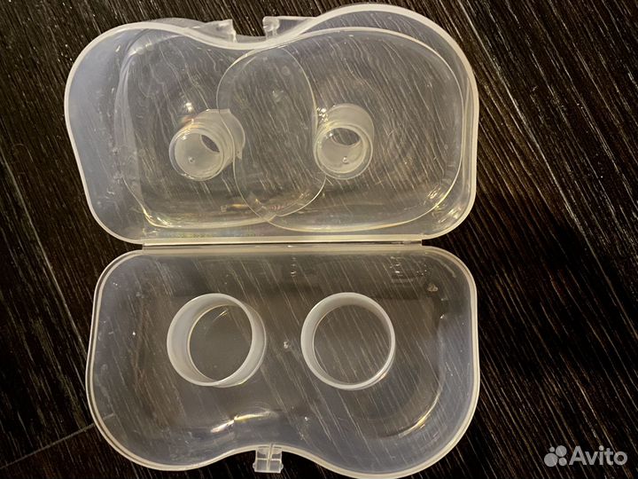 Накладки на грудь