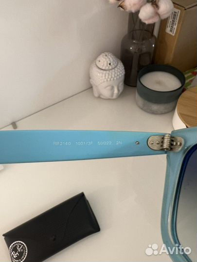 Солнцезащитные очки Ray Ban