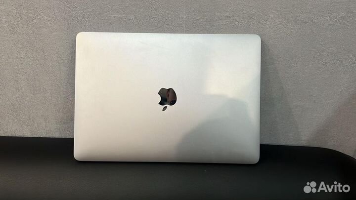 Macbook pro 13 2020 intel core i5