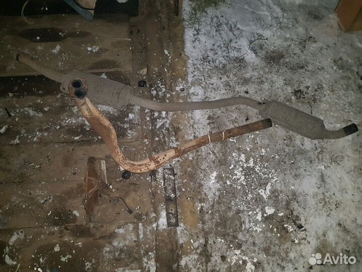 Резонатор и штаны от жигулей