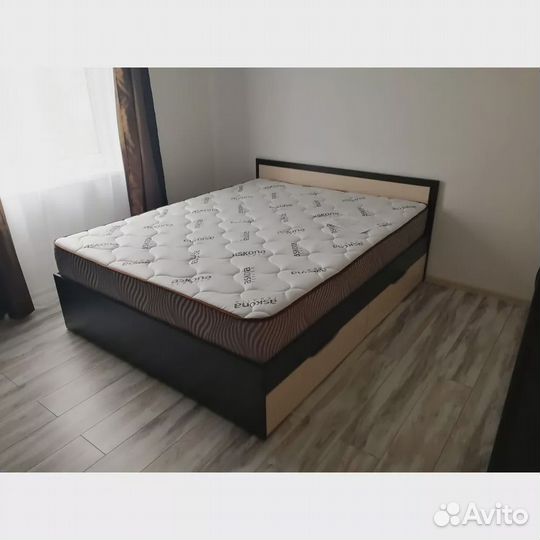 Кровать с ящиками 1600 новый