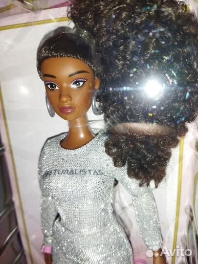 Кукла Naturalistas Paige Пэйдж нов