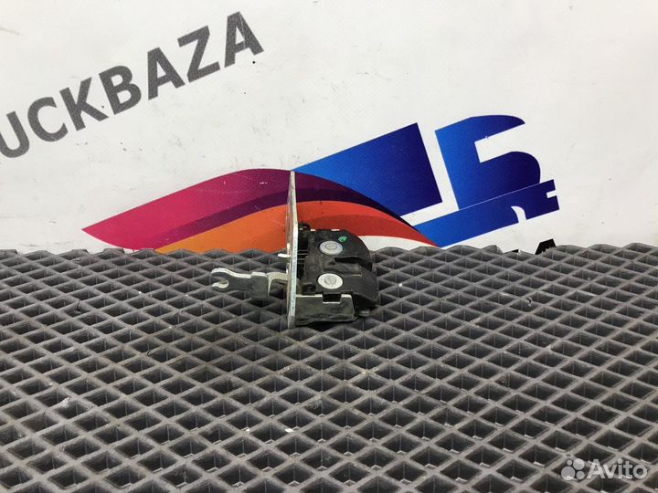 Замок инструментального ящика Iveco Stralis