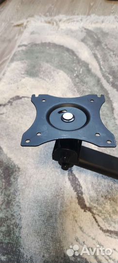 Кронштейн для мониторов