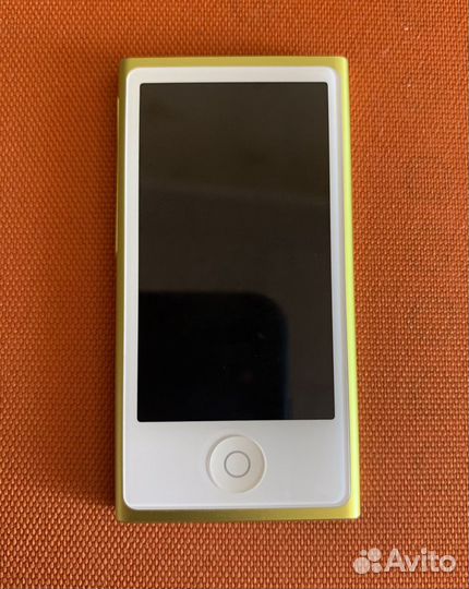 Плеер Apple iPod nano 16 GB