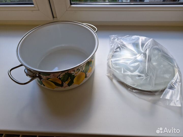 Продается кастрюля