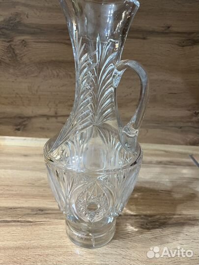 Большая хрустальная ваза