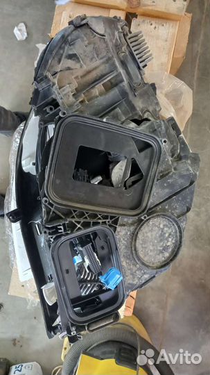 Фара левая Mercedes W223