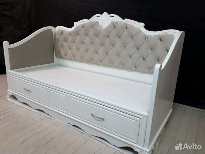 Кровать детская