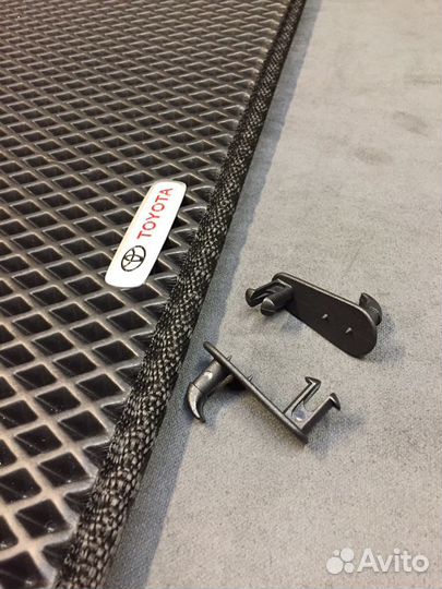 Автоковрики EVA для Toyota Avensis 2008-2018