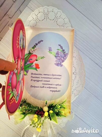 Поделка в детский садик на 8 марта