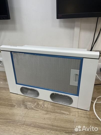 Встраиваемая вытяжка Elikor Интегра 50П-400-В2Л