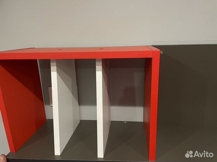 Полка для книг