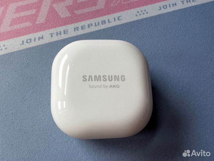 Наушники Samsung Galaxy Buds Live