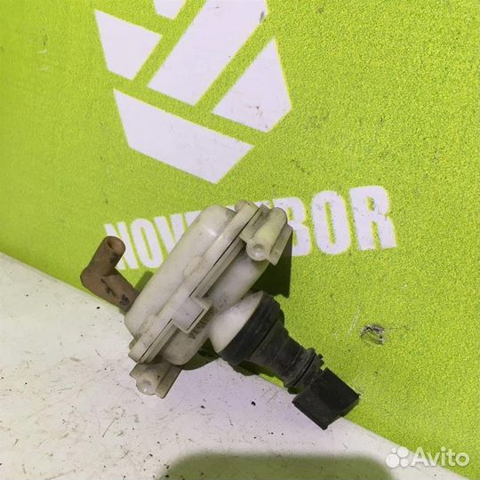 Активатор замка багажника Фольксваген Пассат Б3