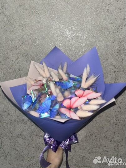 Букет из бабочек