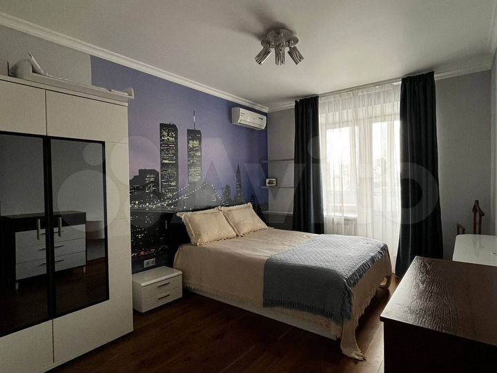 3-к. квартира, 90 м², 10/10 эт.