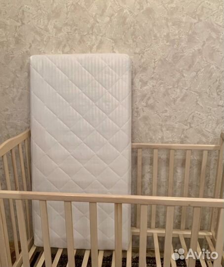 Детская кроватка качалка