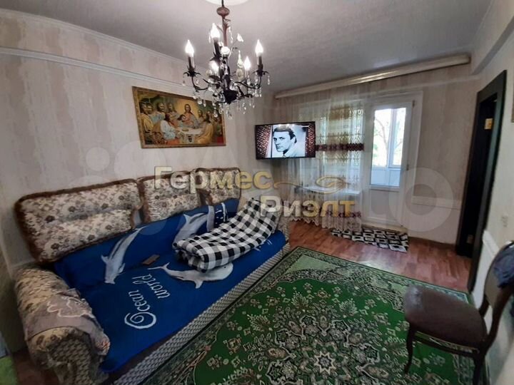 3-к. квартира, 55 м², 3/5 эт.