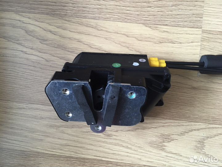 Доводчики дверей (Присоски) haval F7/F7X/tank 300