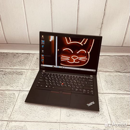 Lenovo ThinkPad T490S i7-8665/32GB/256SSD