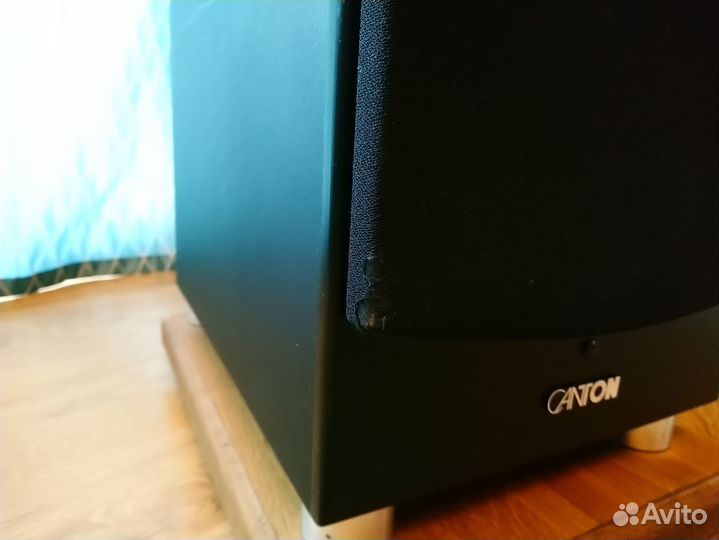 Сабвуфер Canton sub 8.2