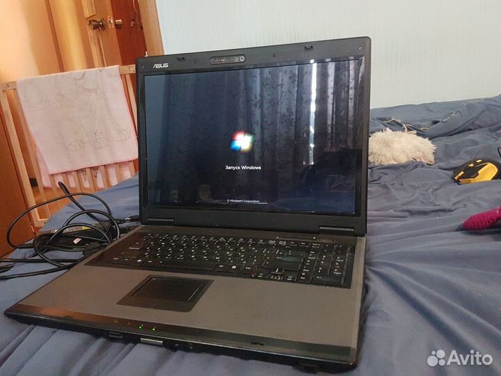 Ноутбук asus f7s