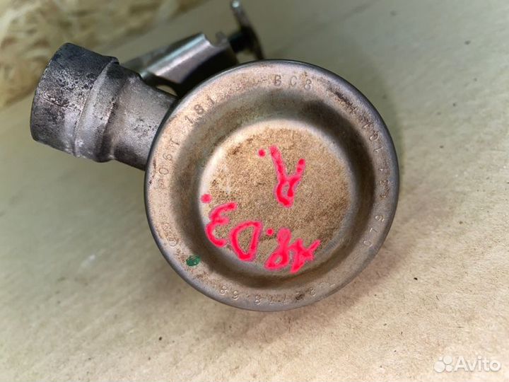 Клапан EGR правый Audi A8 D3 BVJ 2006