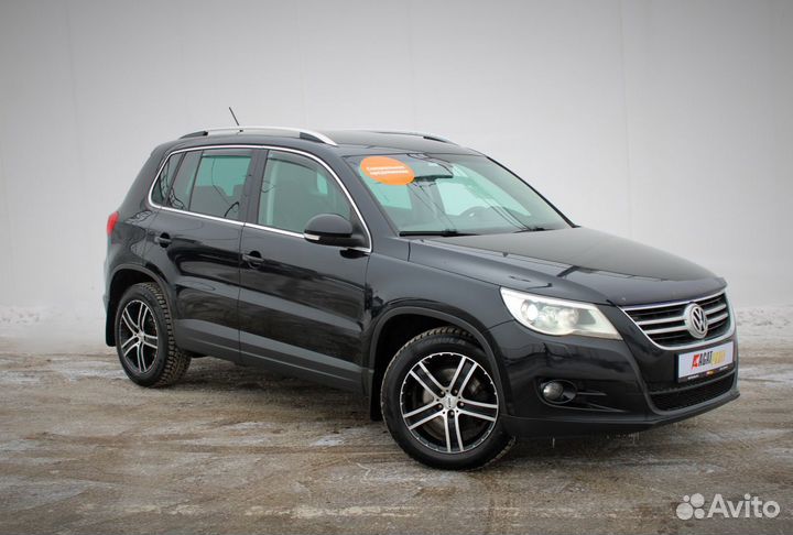 Volkswagen Tiguan 2.0 AT, 2011, 257 127 км