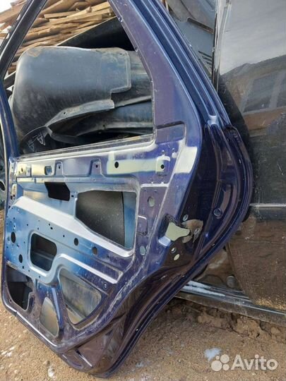 Дверь задняя правая и левая LADA Granta Хетчбек