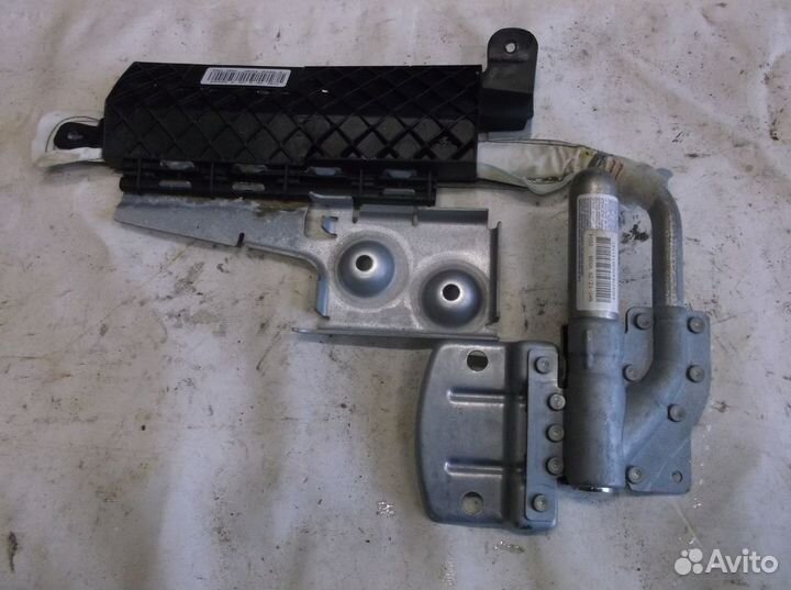 Подушка безопасности боковая правая (шторка) задня