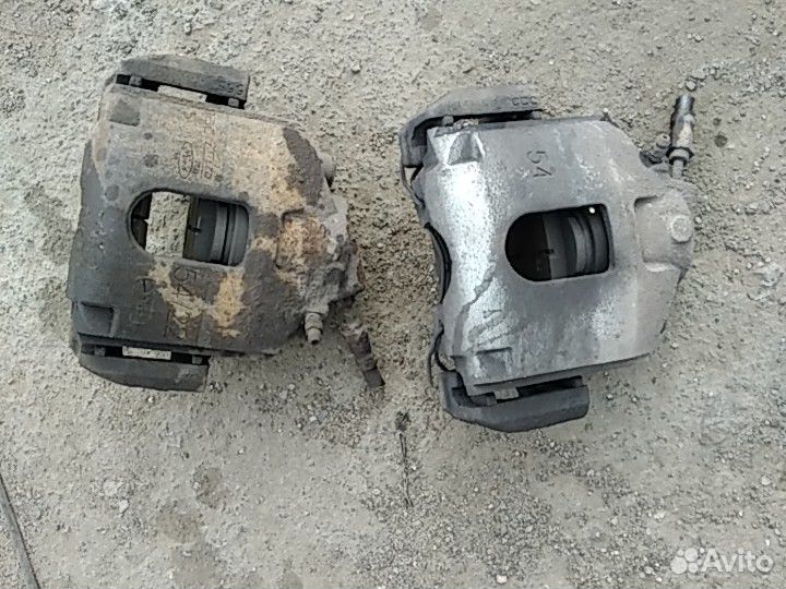 Передние суппорта Ford Fusion