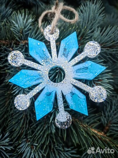 Новогодние игрушки из эпоксидной смолы