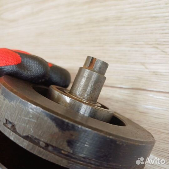 Коленвал мопед рига 7, 11, 13