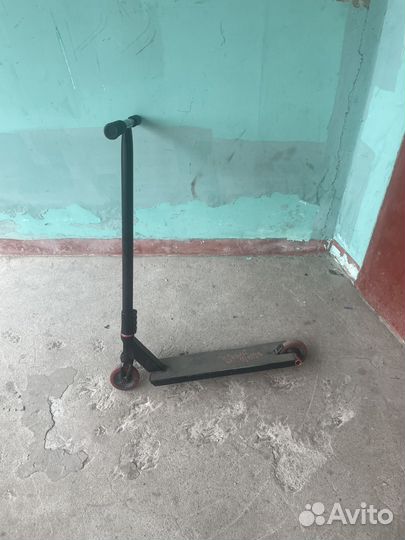 Трюковой самокат tech team street mama